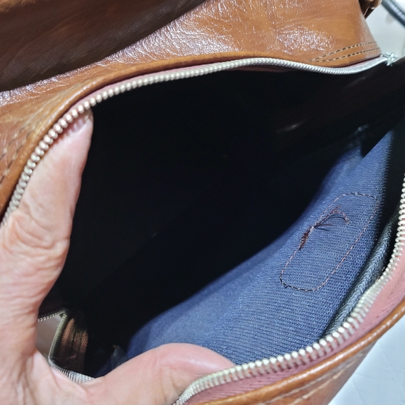 (3551) Brown Travel Bag, - Picture 6 of 7